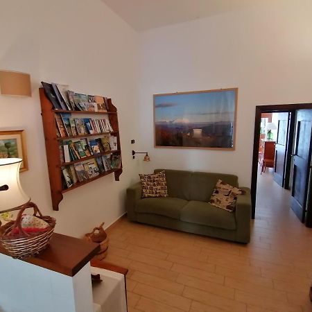 Il Sorriso Apartment Orvinio Exterior photo