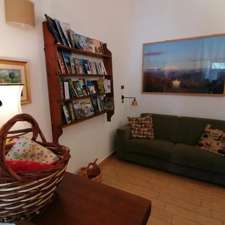 Il Sorriso Apartment Orvinio Exterior photo