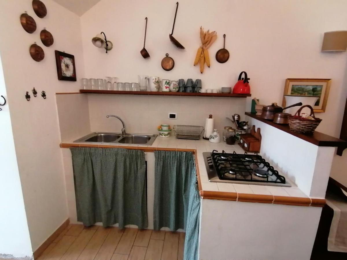 Il Sorriso Apartment Orvinio Exterior photo